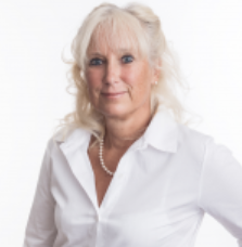 Värden/ ägaren av fastigheten Nancy Lindgren